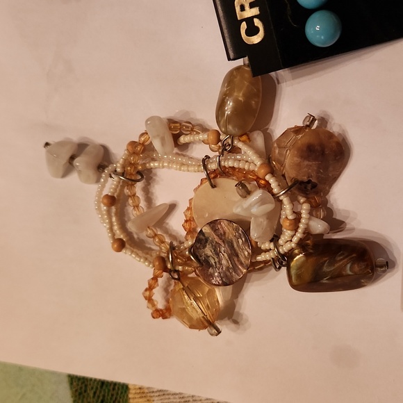 Vintage New Faux Turquoise lot shell gem bracelet dangles - Picture 5 of 5